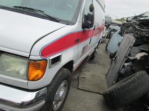 2003 Ford E-350