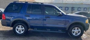 2004 Ford Explorer