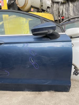 2016 Ford Fusion Front Door