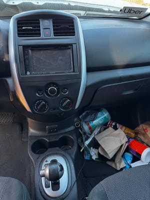 2017 Nissan Versa