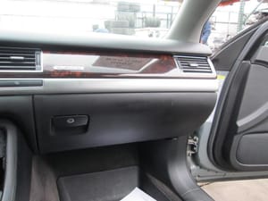 2006 Audi A8