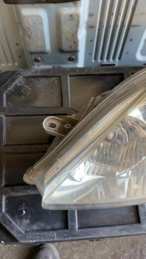 2005 Toyota Matrix Headlight