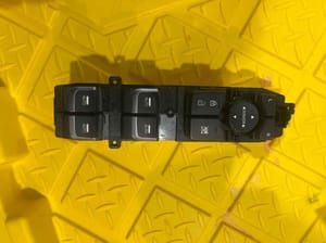 2019 Kia Sorento Front Door Switch
