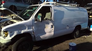 2000 Ford E-250