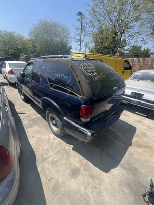 2000 GMC S10bla