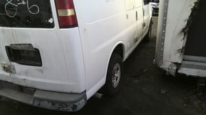 2003 GMC Expr25