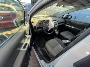 2006 Mazda 5