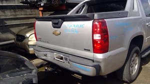 2011 GMC Aval15
