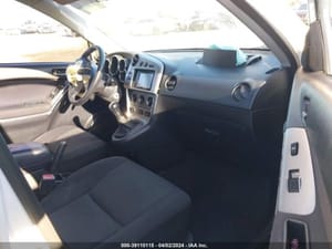 2004 Toyota Matrix