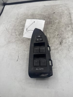 2015 Toyota Highlander Front Door Switch