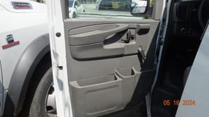 2011 GMC Expr25