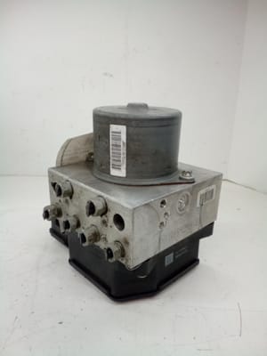 2016 Mini Cooper Countryman ABS Module