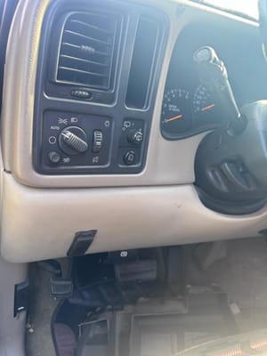 2004 GMC Sub150
