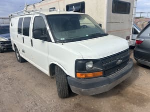2006 GMC Expr15