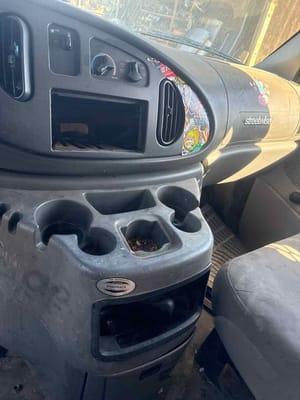 2005 Ford E-150