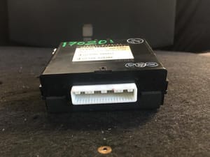 2002 Lexus Lex430 Body Control Module