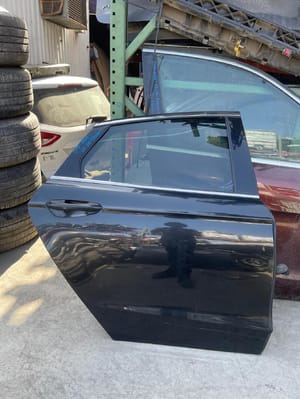 2015 Ford Fusion Rear Door
