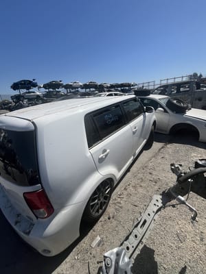 2015 Scion Xb