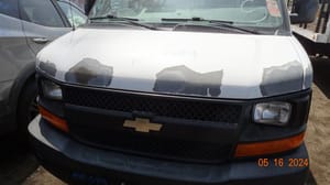 2011 GMC Expr25