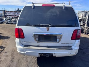 2003 Lincoln Navigator