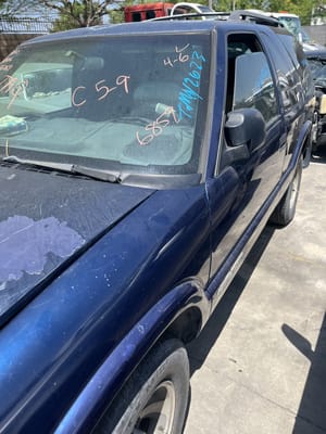 2000 GMC S10bla