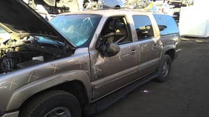 2000 GMC Sub150