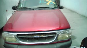 2000 Ford Explorer