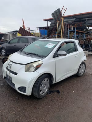 2014 Scion Iq