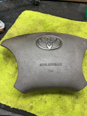 2005 Toyota Sequoia Airbag