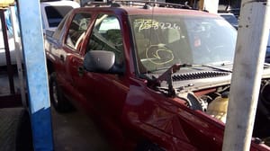 2005 GMC Aval15