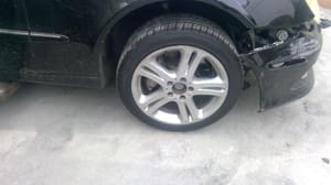 2009 Mercedes Benz E-Class Lid Hinge