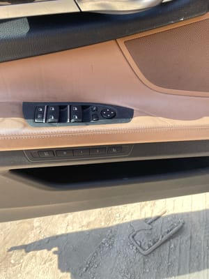 2012 BMW 750i