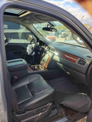 2013 GMC Aval15