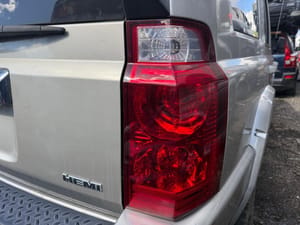 2007 Jeep Commander Tail Light