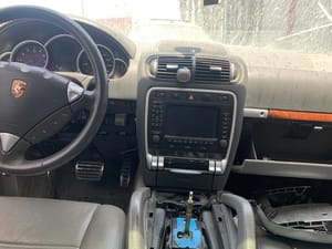 2004 Porsche Cayenne