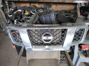 2012 Nissan Frontier Grille