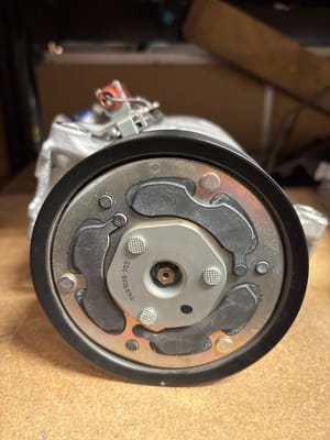 2019 Volkswagen Passat AC Compressor