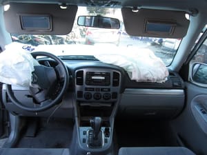 2004 Suzuki Vitara Dashboard