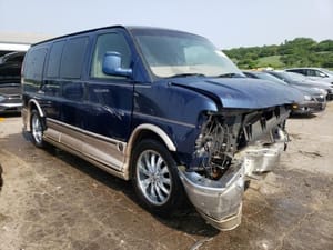 2002 GMC Expr15