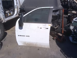 2022 GMC Silv25 Front Door