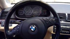 2003 BMW 330i