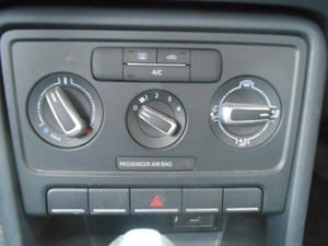 2018 Volkswagen Beetle Temp Control