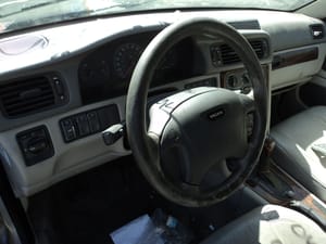 2001 Volvo Volv70 Back Glass/window