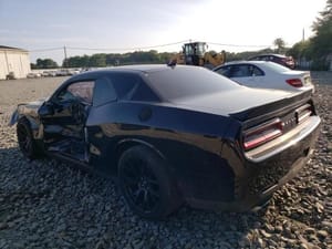2017 Chrysler Challenger Engine