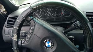 2004 BMW 330i