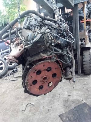 2004 GMC Expr15