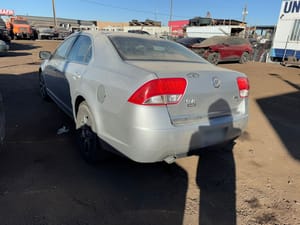 2010 Mercury Mmilan