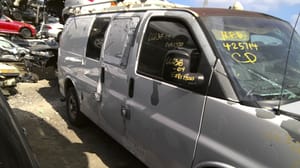 2004 GMC Expr15