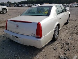2011 Cadillac Dts