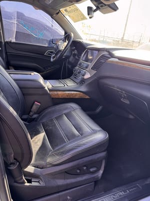 2017 GMC Ykxl15